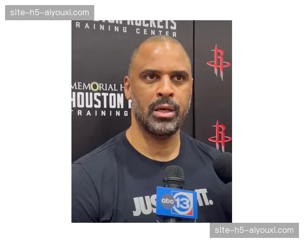 乌度卡G3战术调整：提速转换进攻应对湖人包夹杜兰特策略